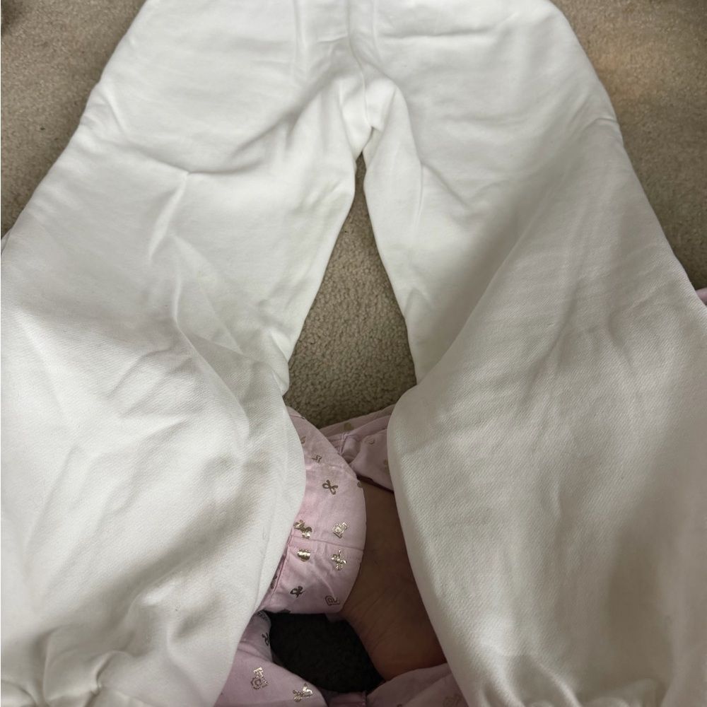 Comfrt Sweatpants - Picture 4 of 4